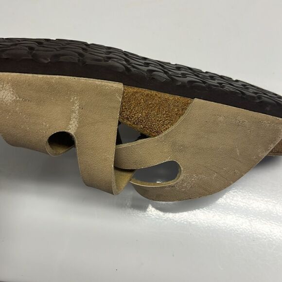 Birkenstocks Size 39 Tan Calais Cork Footbed  Sandal (Left foot only) Unisex - Picture 10 of 11